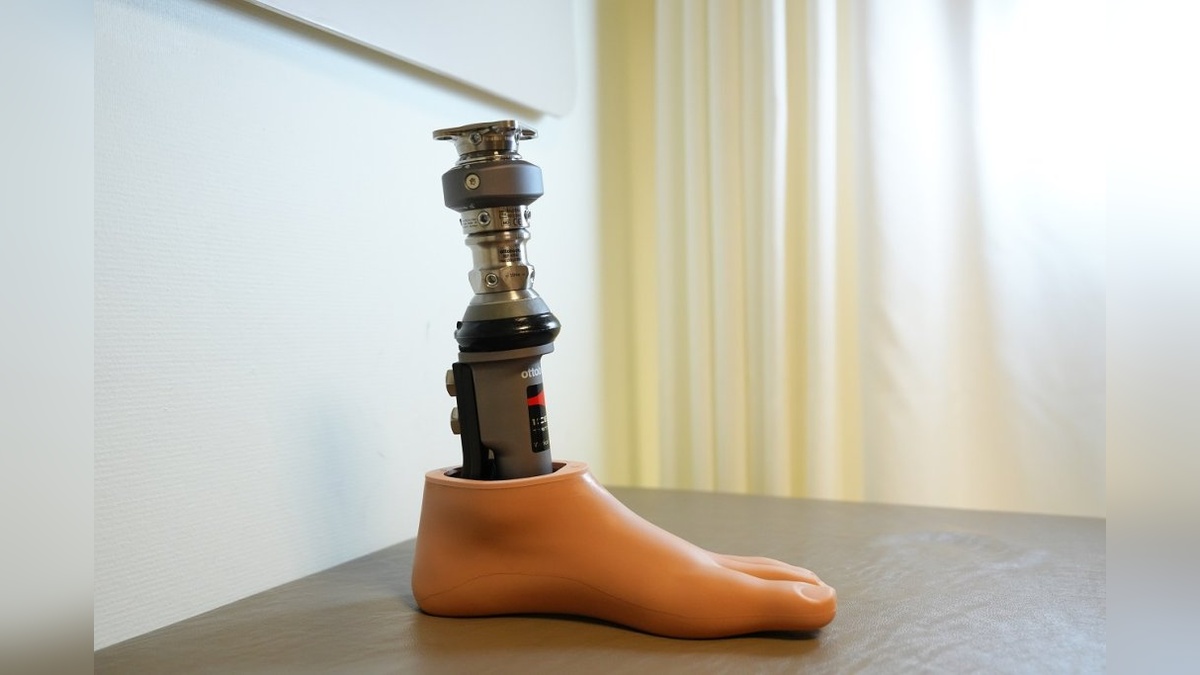 Prof. Dr. Adnan Kara: Osseointegrasyon yöntemi amputasyon hastalarına umut oluyor