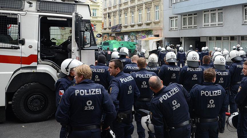 Avusturya'da "paralel devlet" operasyonu