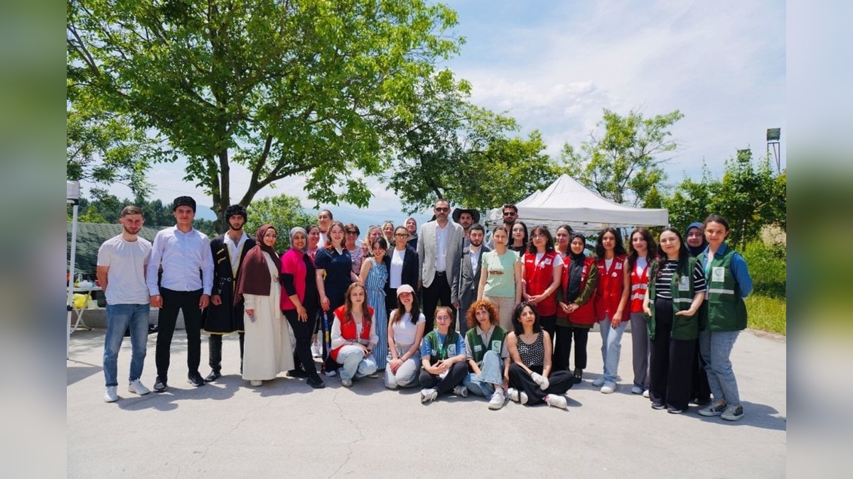 Sakarya Üniversitesi'nde özel gereksinimli çocuklar ve aileleri için etkinlik düzenlendi