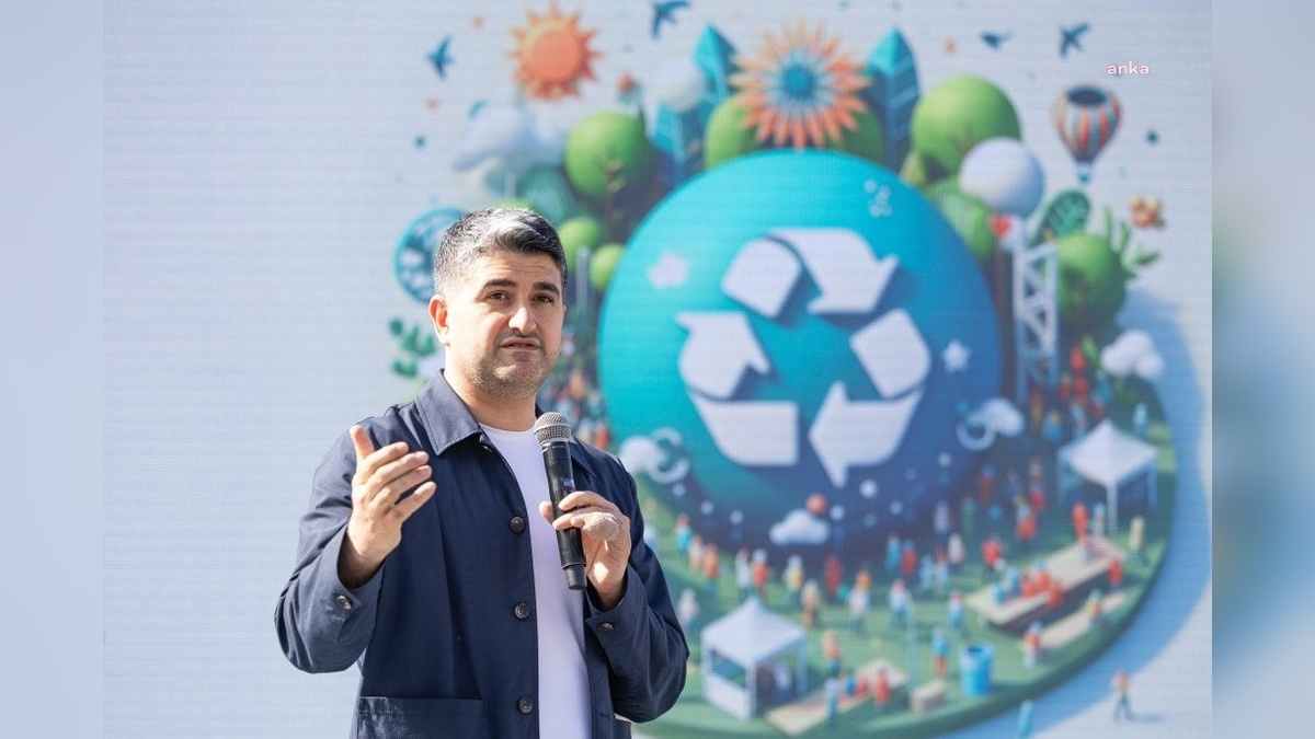 Ataşehir Çevre Festivali'nde plastik kirliliği ve mikroplastikler masaya yatırıldı