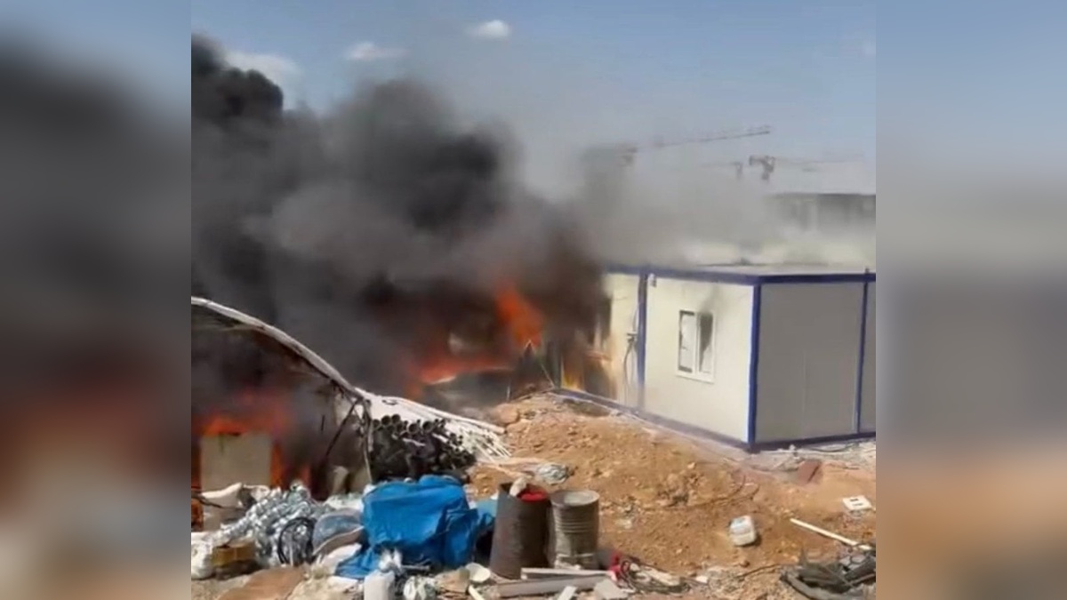 Malatya'da konteyner yangını kontrol altına alındı