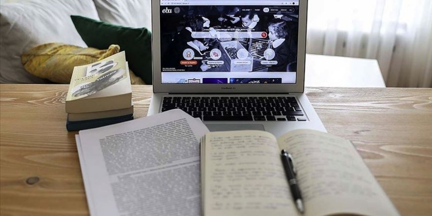 'Uzaktan eğitim' yarın başlıyor