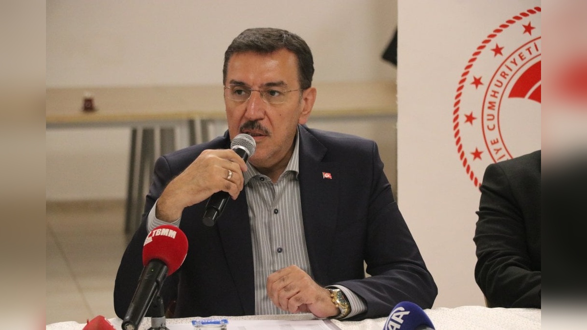 TBMM Zirai Don Araştırma Komisyonu, Yeşilhisar'da incelemelerde bulundu