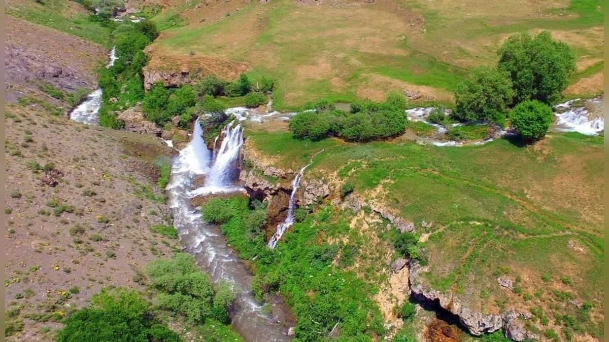 Erzincan'daki Konarlı Şelalesi, doğal güzelliğiyle keşfedilmeyi bekliyor
