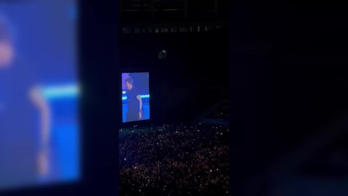 Guns N’ Roses, İstanbul konserinde Mattia Ahmet Minguzzi’yi andı