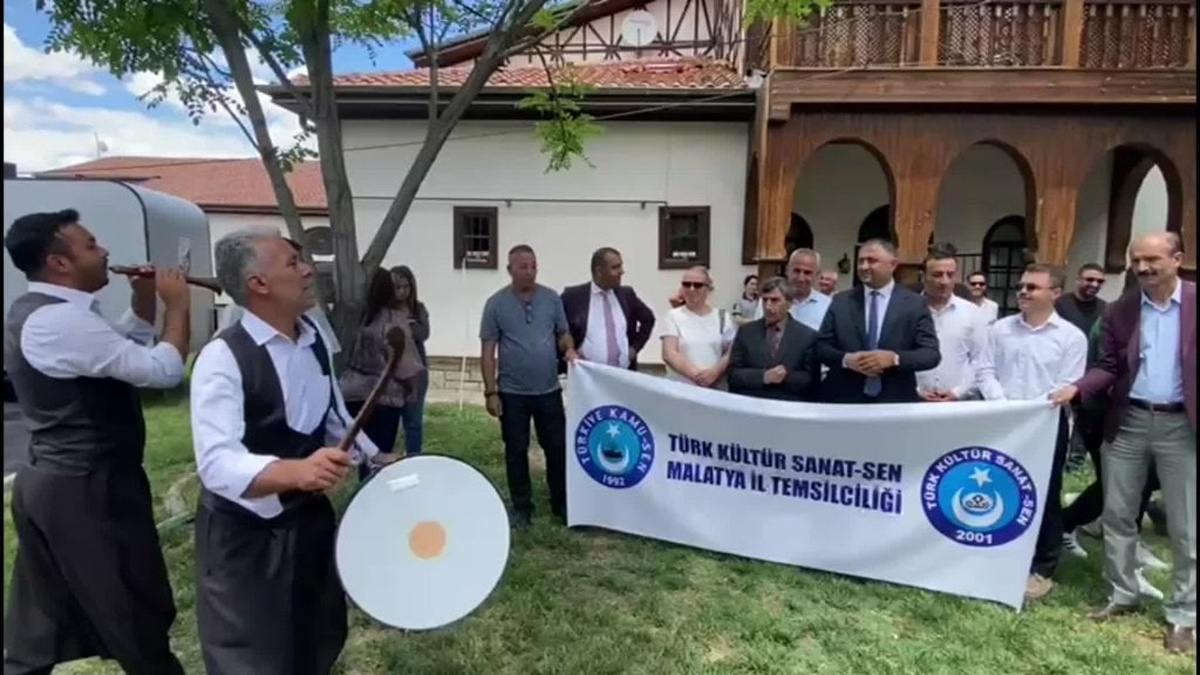 Türk Kültür Sanat-Sen, Kültür ve Turizm Bakanlığı'nda yetkili sendika oldu