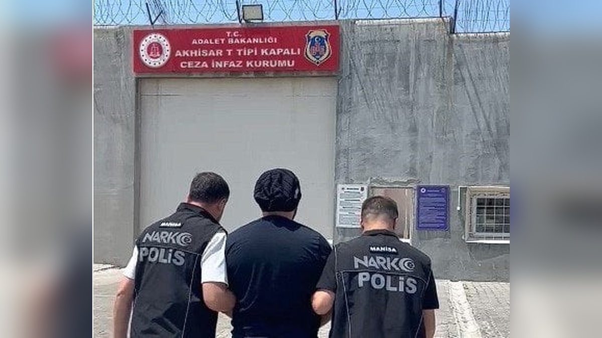 Manisa'da 19 yıl 3 ay hapis cezasıyla aranan şüpheli yakalandı
