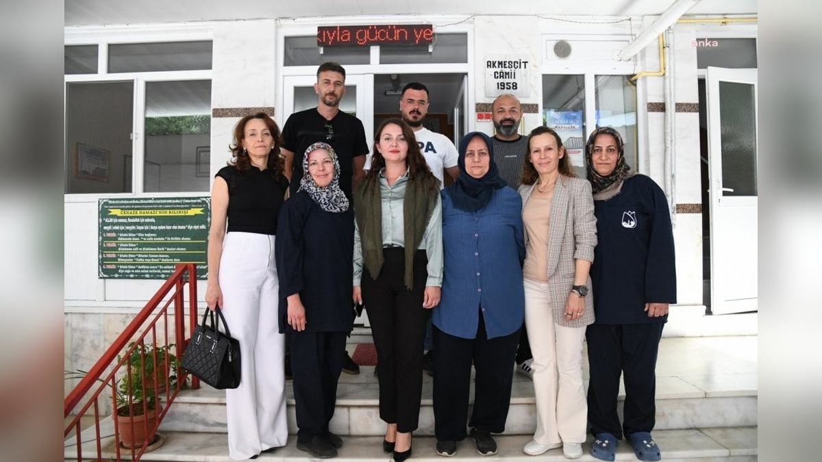 Yunusemre Belediyesi, Kurban Bayramı öncesi camileri temizliyor