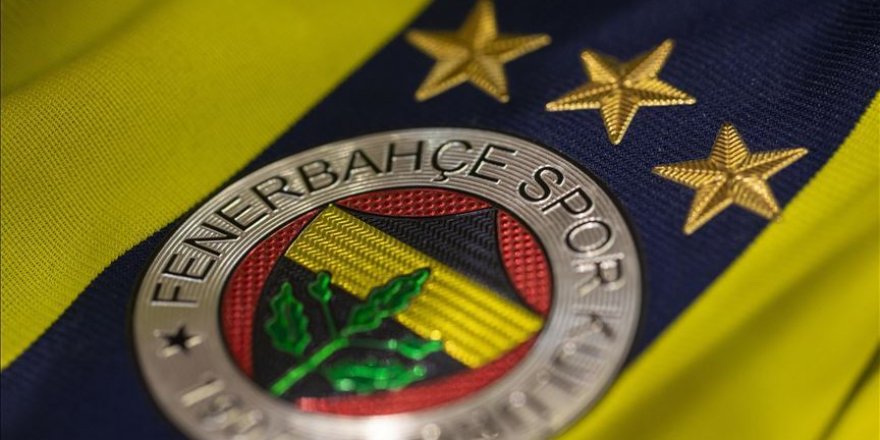 Fenerbahçeli bir oyuncu ile bir çalışanda korona bulgularına rastlandı