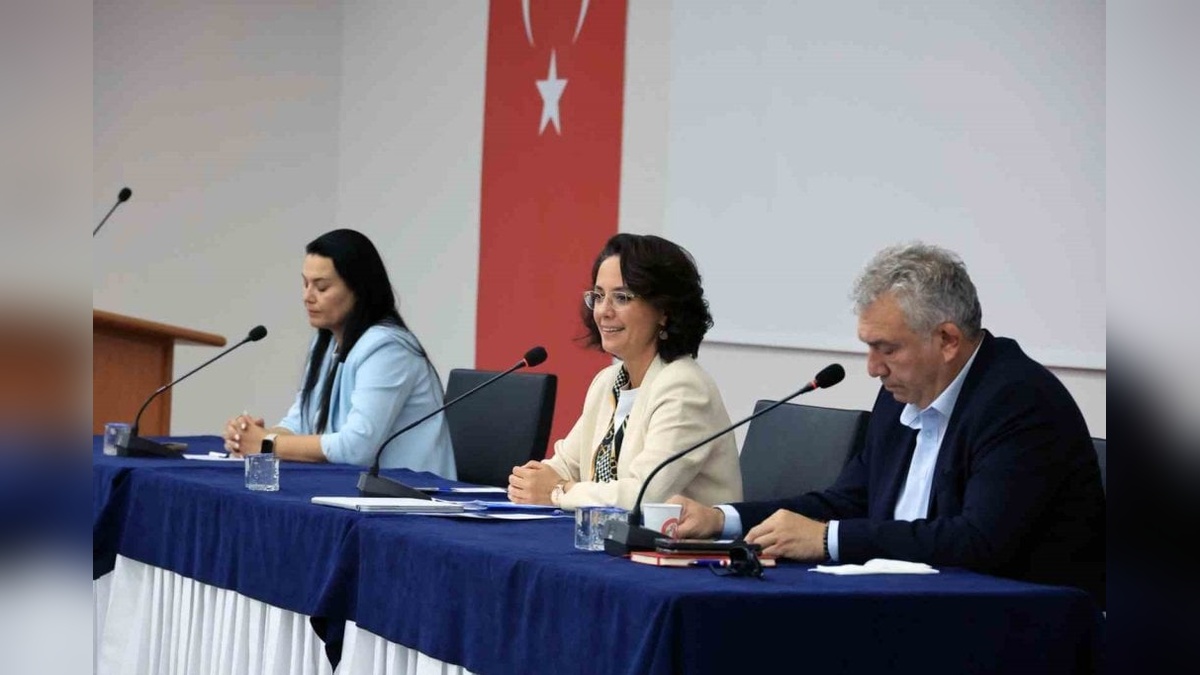 Muğla'da Orgeneral Mustafa Muğlalı İşhanı hak sahiplerine Emirbeyazıt Mahallesi'nden arsa tahsisi