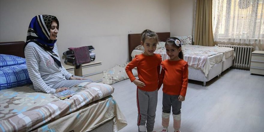 Yurtlarda karantina günleri: Çocuklara doğum günü pastası gönderiliyor