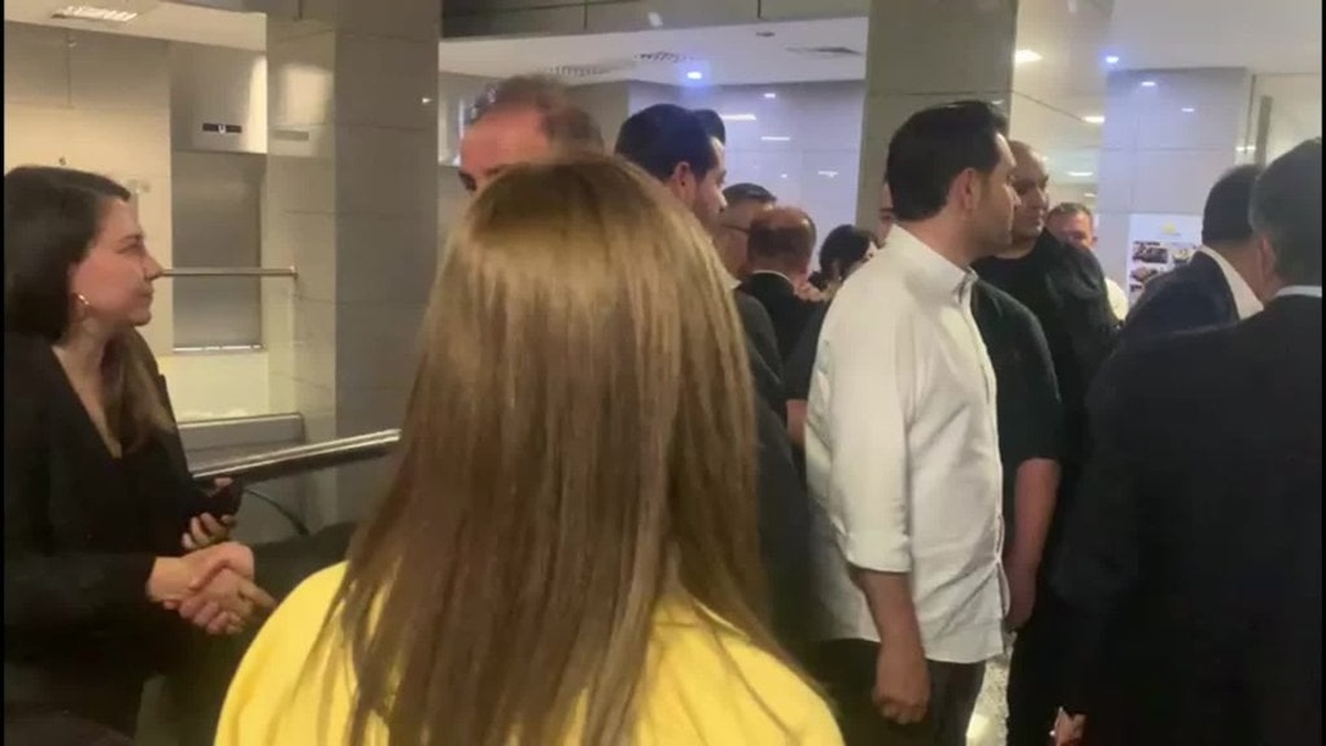 CHP'li 6 belediye başkanı ve 24 kişiye tutuklama talebi