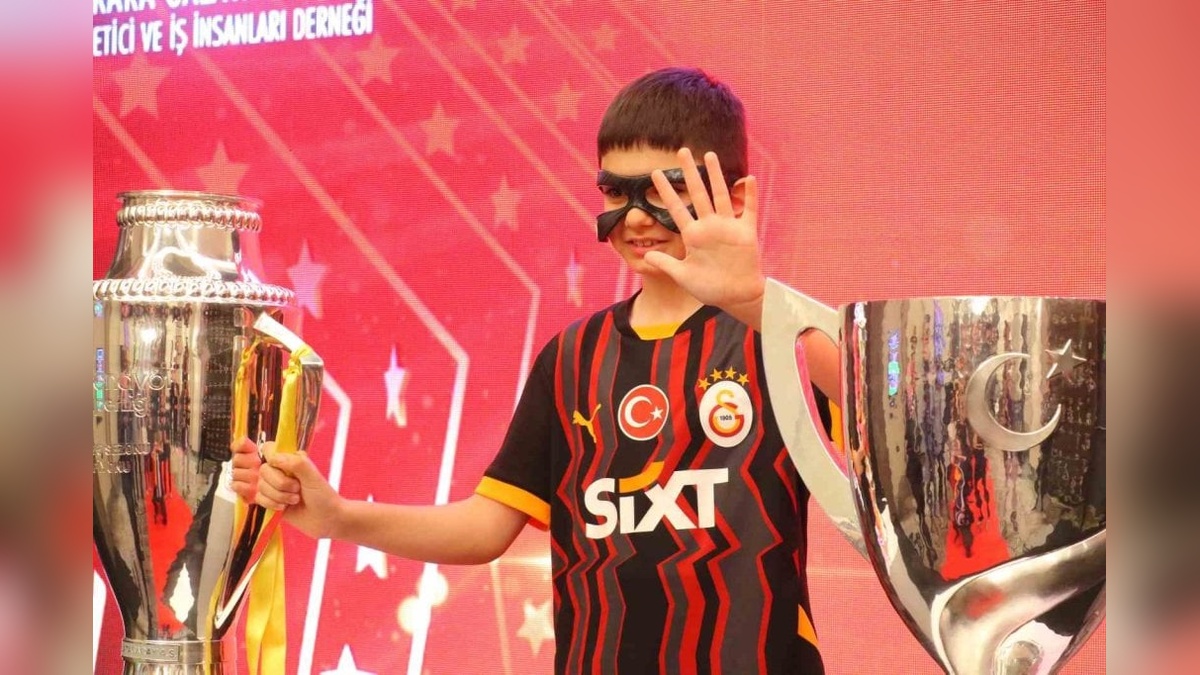 Galatasaray, 25. şampiyonluğunu Ankara'da kutladı