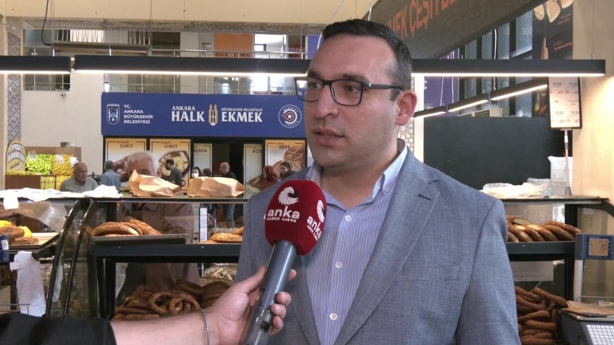 Ankara Halk Ekmek'te bayram mesaisi: Baklava 530, su böreği 270 lira