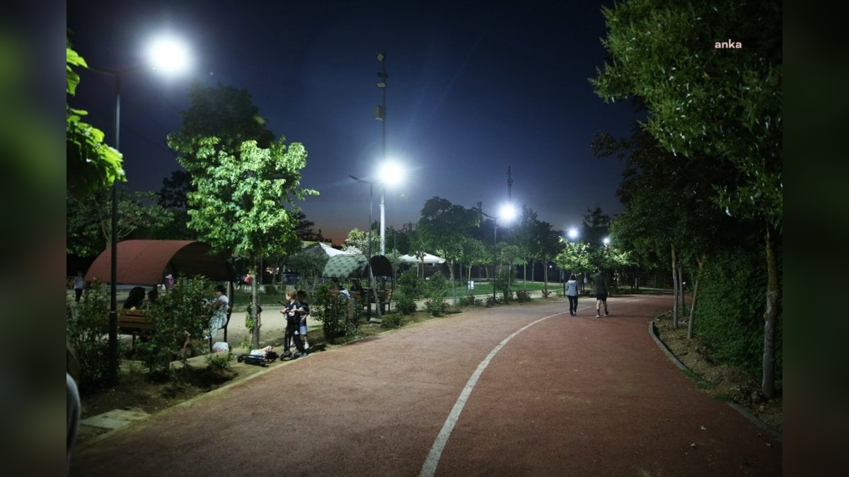 Eyüpsultan Belediyesi, Özgecan Aslan Parkı’nı yeniledi