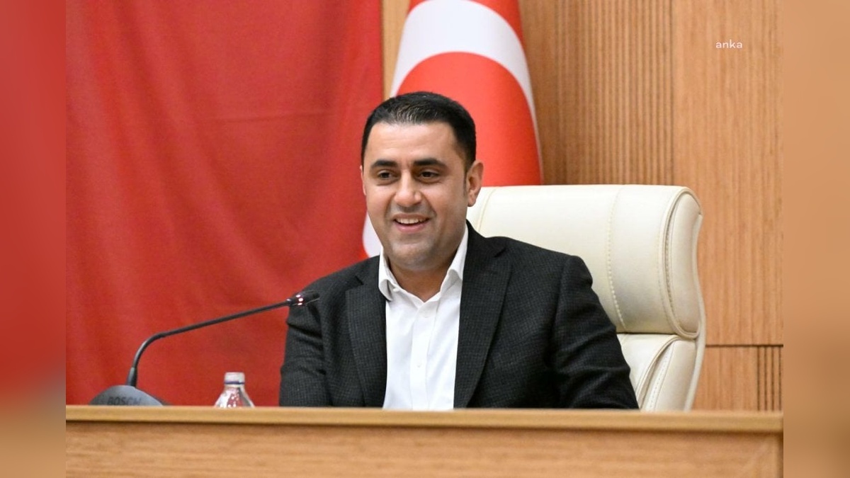 Çukurova Belediye Başkanı Kozay'dan bayram mesajı: Huzurlu bir bayram için tüm önlemler alındı