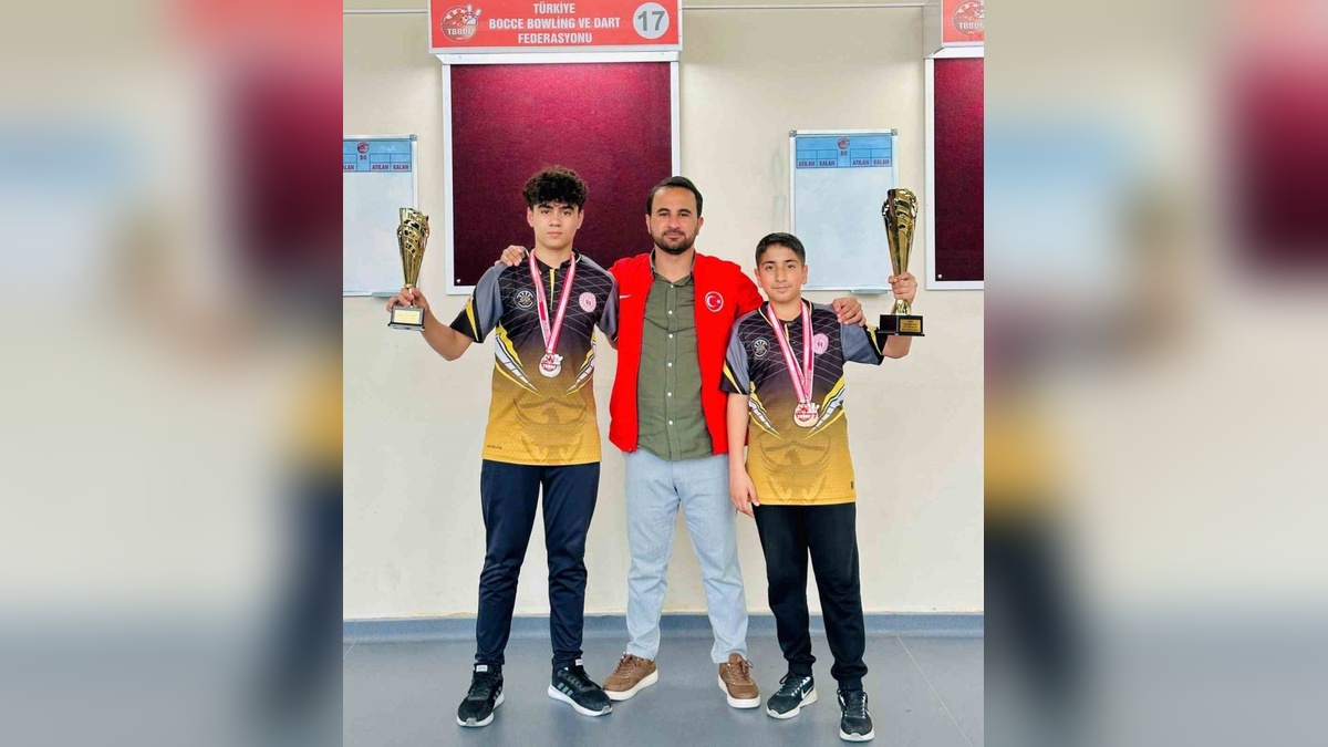 Elazığlı dartçılar Türkiye Şampiyonası'nda 6 madalya ve 2 kupa kazandı