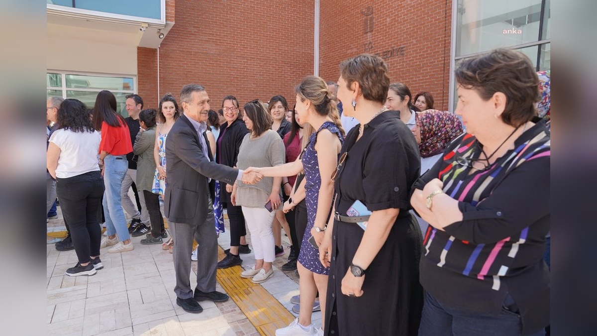 Tepebaşı Belediye Başkanı Ataç: Sevgi, hukuk, demokrasi ve barışın yanındayız