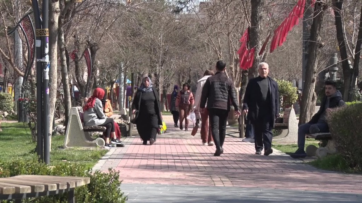 Doğu ve Güneydoğu Anadolu’da 'yeni çözüm süreci' araştırması: Katılımcıların %71,5’i PKK’nın kararını olumlu buldu