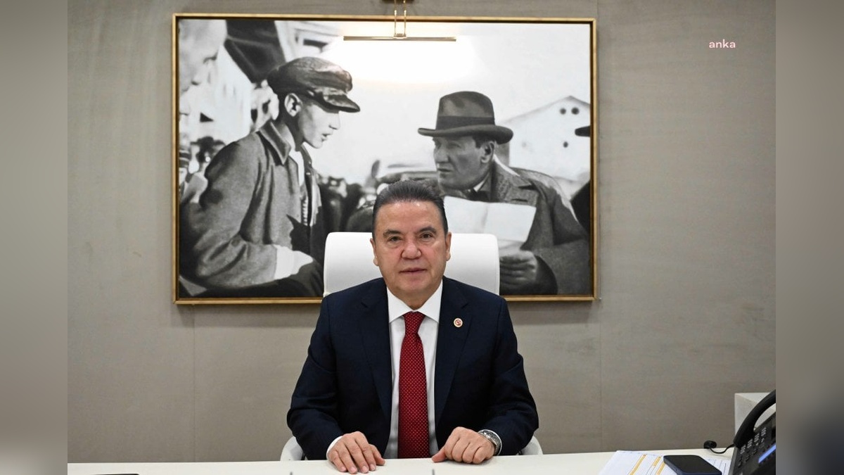 Antalya Büyükşehir Belediyesi'nden bayram mesajı: Ücretsiz toplu taşıma ve kurban kesim hizmeti