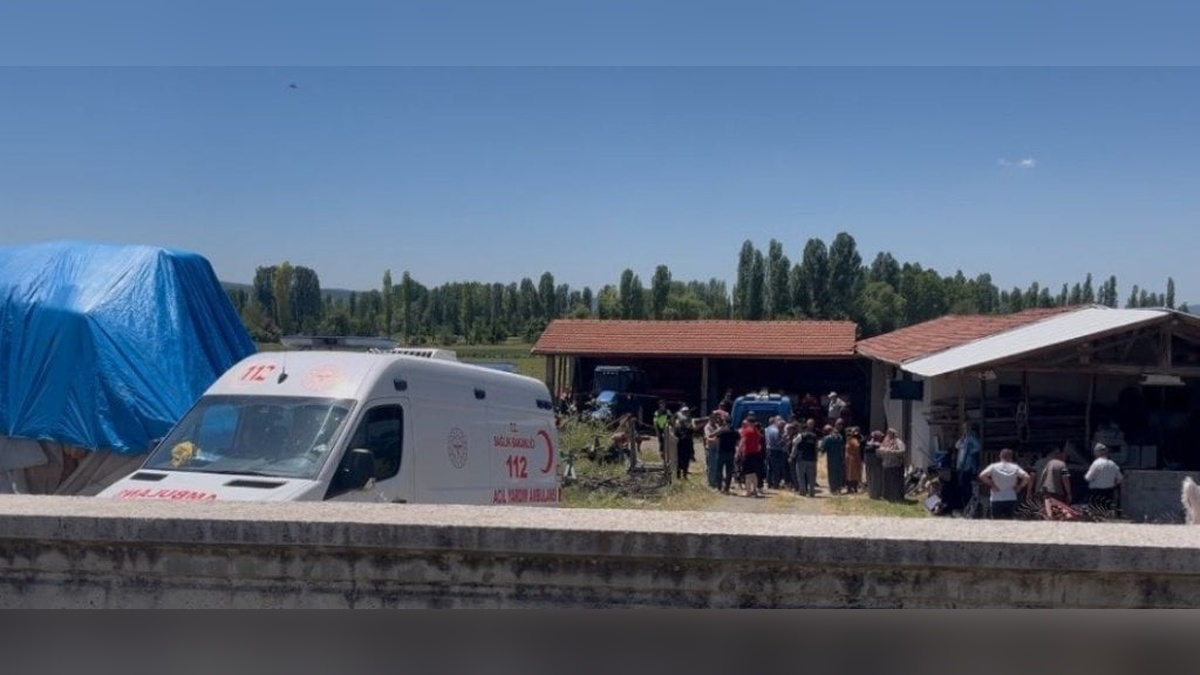 Kütahya'da traktör kazası: 19 yaşındaki üniversite adayı hayatını kaybetti