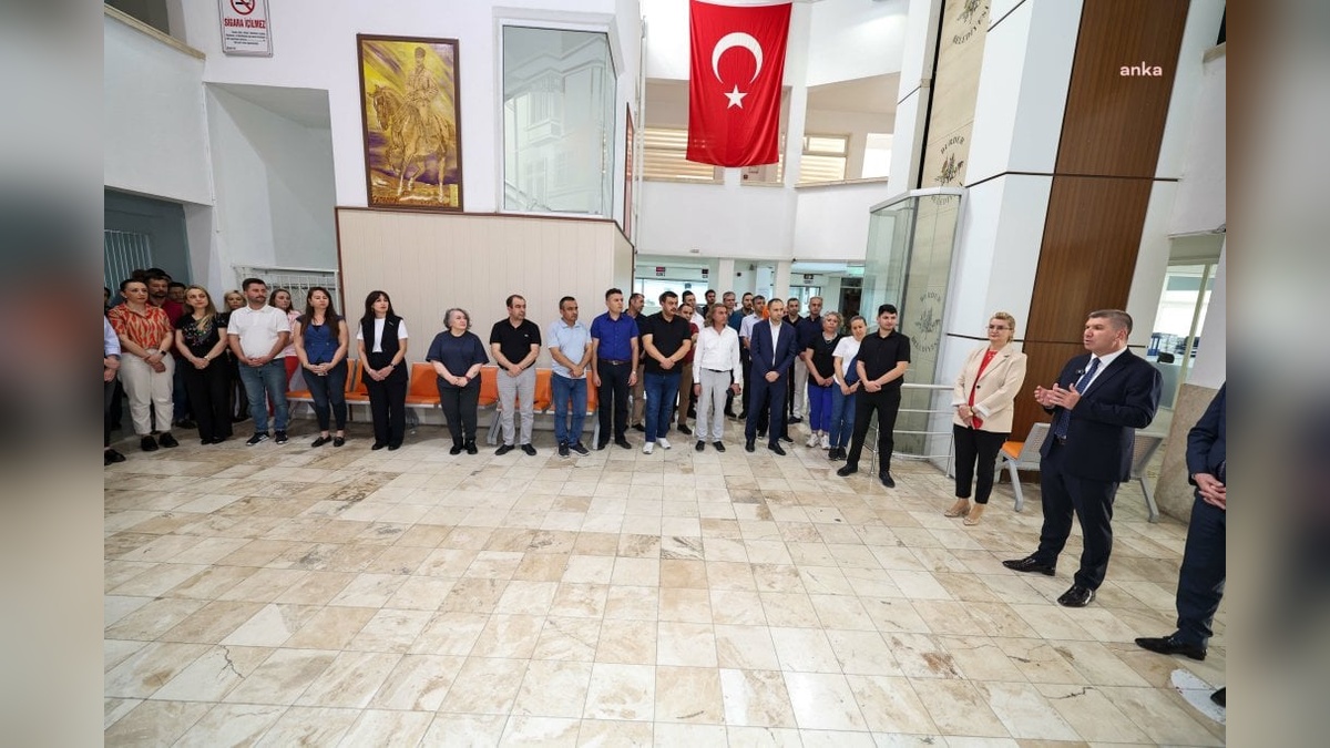 Başkan Ercengiz, belediye personeliyle bayramlaştı: 11 yıldır aynı heyecanla çalışıyoruz