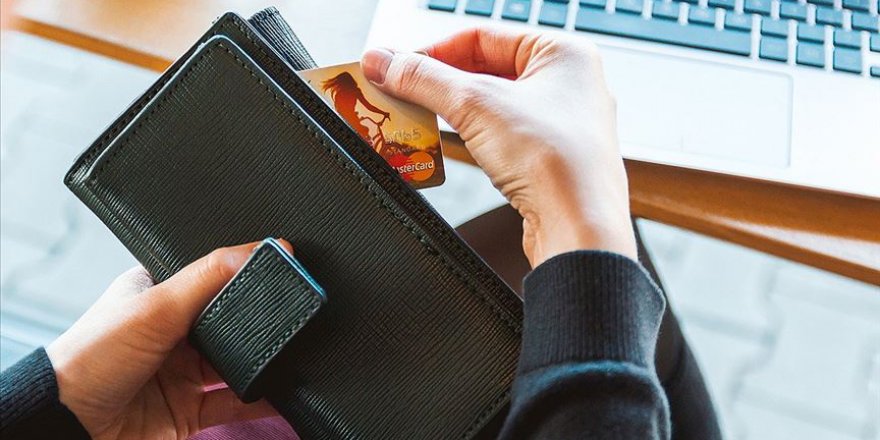 Koronavirüs bankacılık işlemlerini dijitale kaydırdı