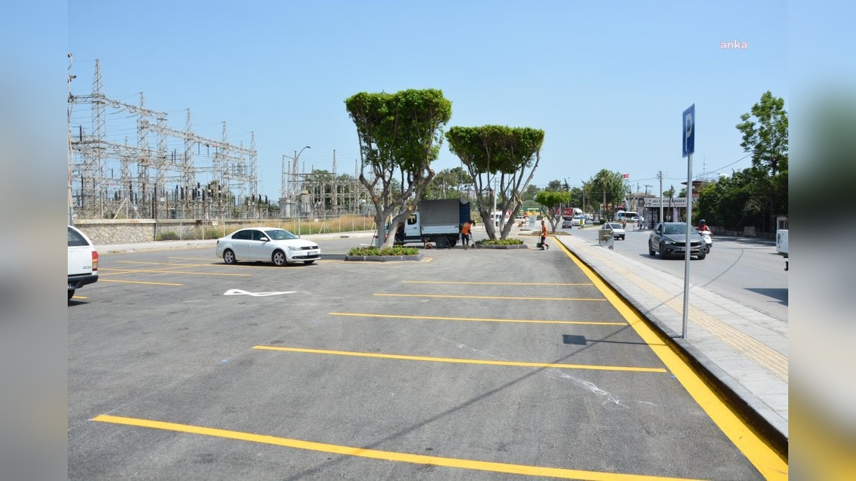 Mersin Büyükşehir Belediyesi, Tarsus Şehir Mezarlığı otoparkını yeniledi