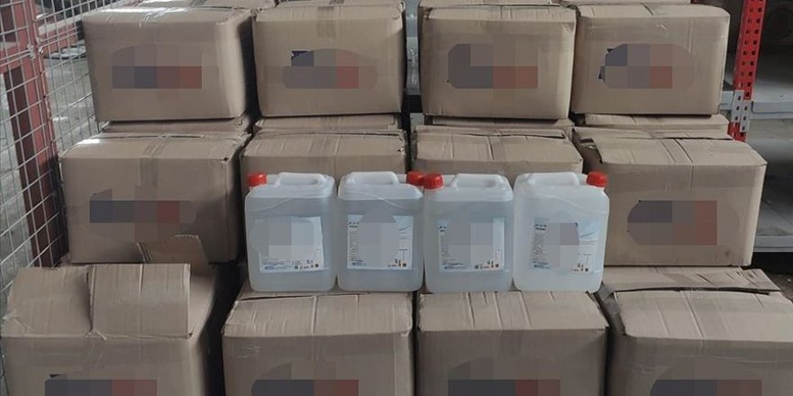 Adana'da 1060 litre sahte el dezenfektanı ele geçirildi