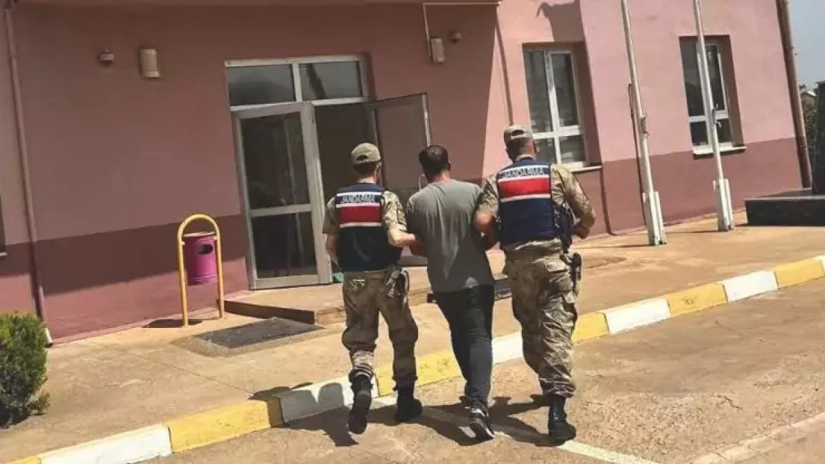 Gaziantep'te 22 yıl 9 ay 10 gün hapis cezasıyla aranan firari yakalandı