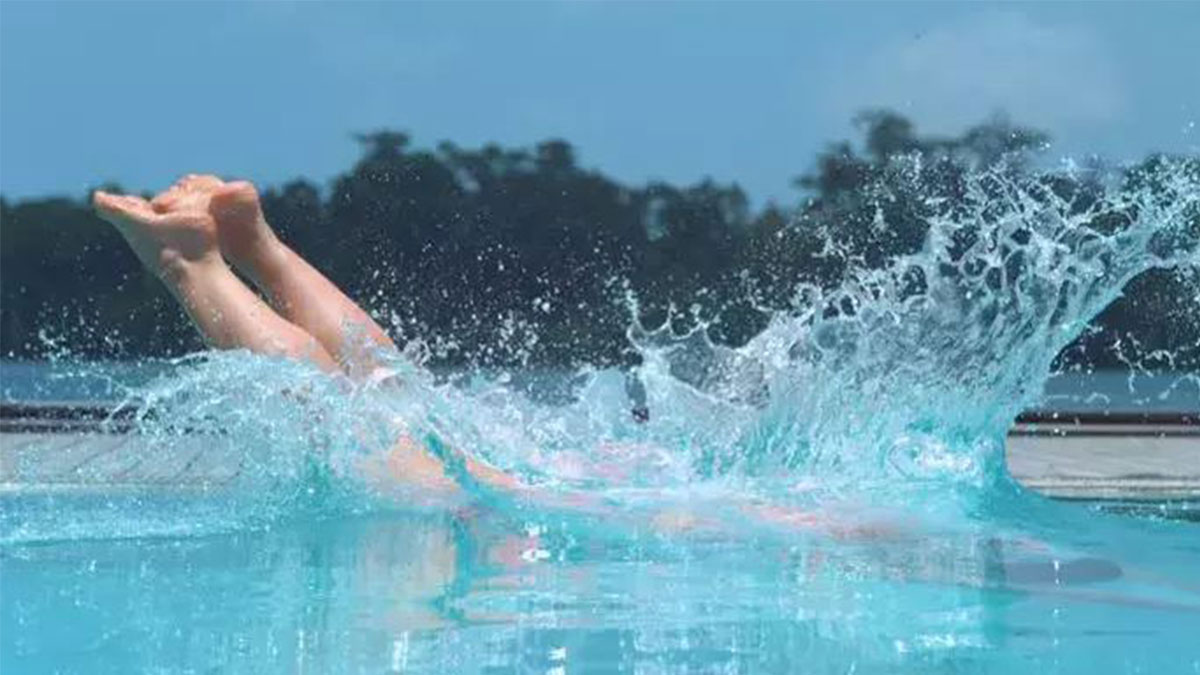 Havuza atlayış ölümle bitti