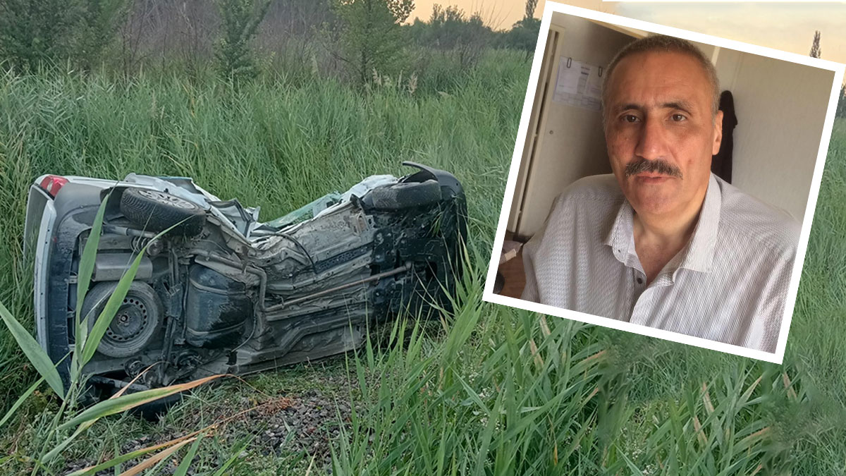 Tren hemzemin geçitte otomobile çarptı