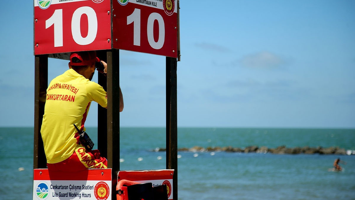 O ilde de denize girmek yasaklandı!