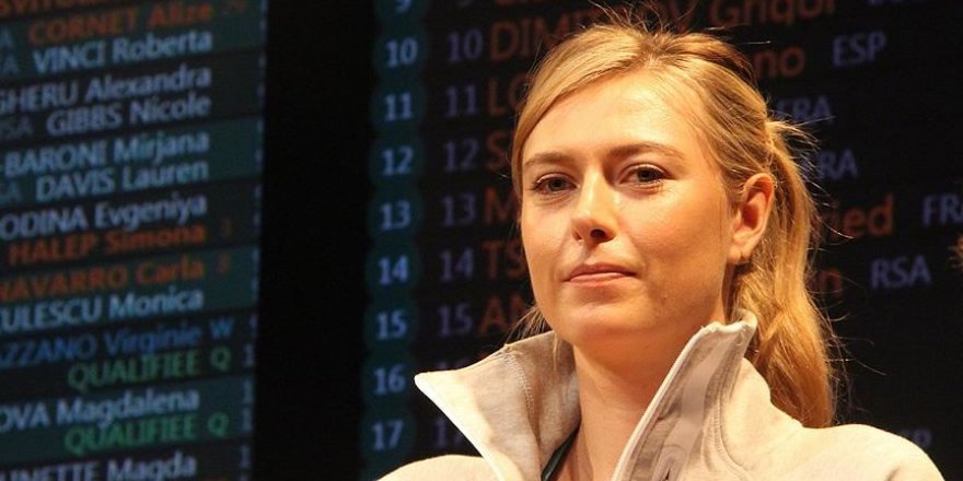 Sharapova, telefon numarasını sosyal medyadaki takipçileriyle paylaştı
