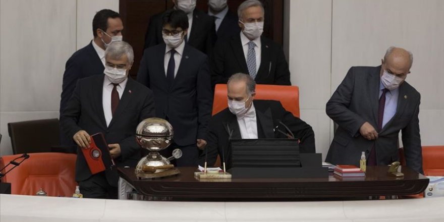 TBMM Genel Kurulu maskeli toplandı