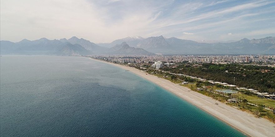 Turizm sektörü Kovid-19 salgını sonrası döneme odaklandı