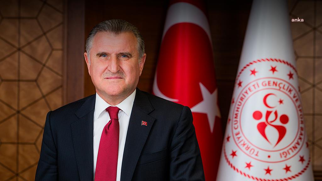 Bakan Bak: Gençlerimizin geleceğine yönelik tehditler sonuçsuz kalmayacak