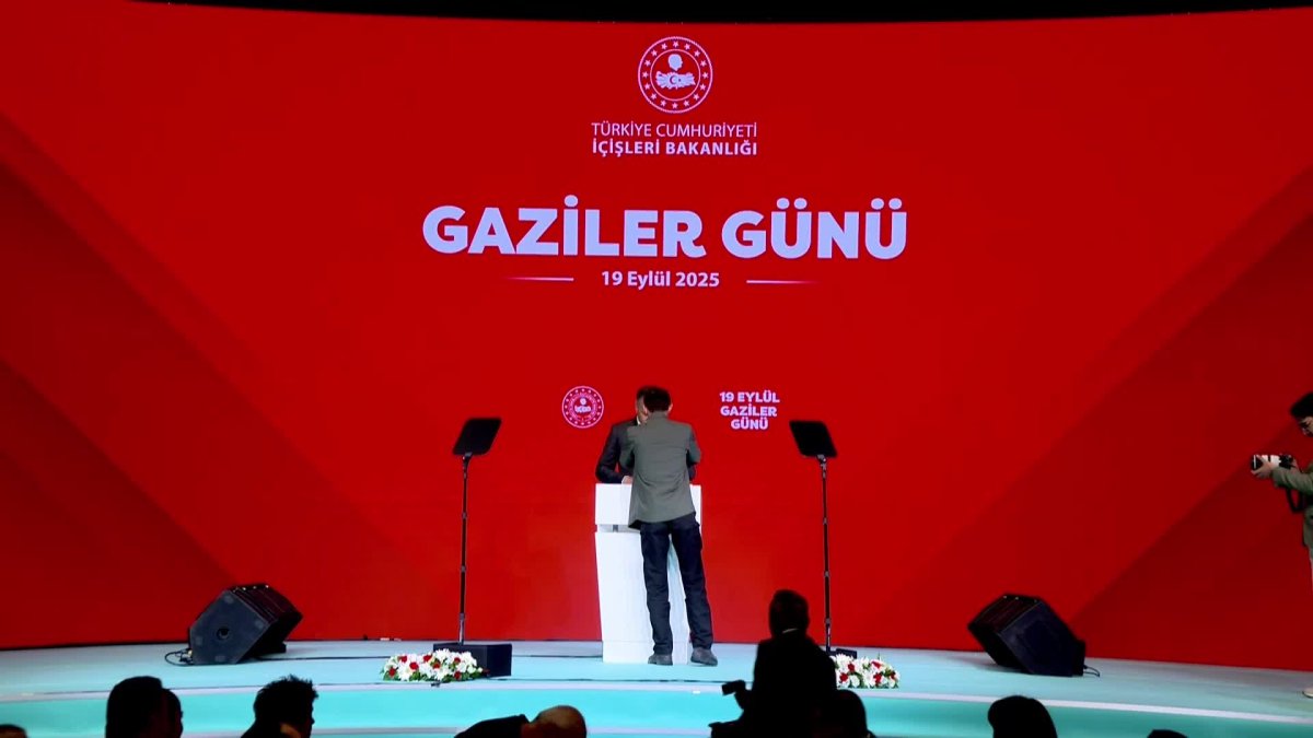 Ali Yerlikaya: Gazilerimizin sevinci, acısı bizimle