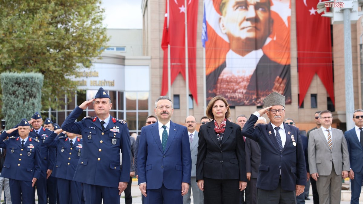 Başkan Ünlüce, Gaziler Günü töreninde gazilere destek verdi