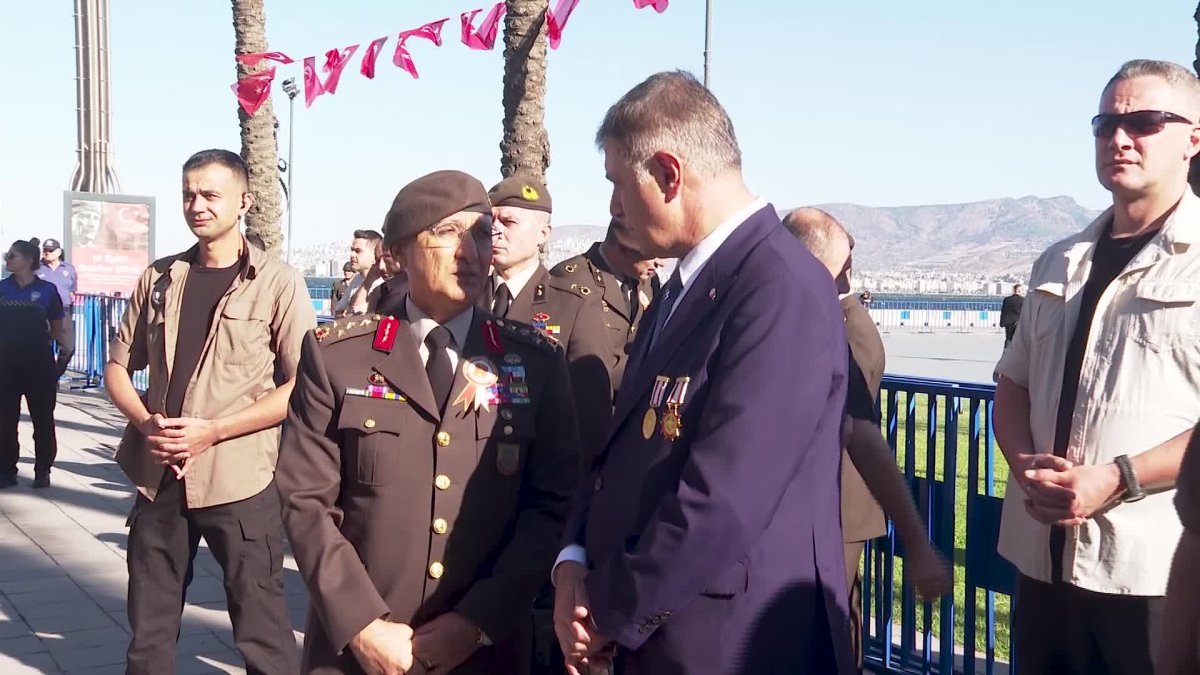 Tugay, gazileri anlamlı günde unutmadı