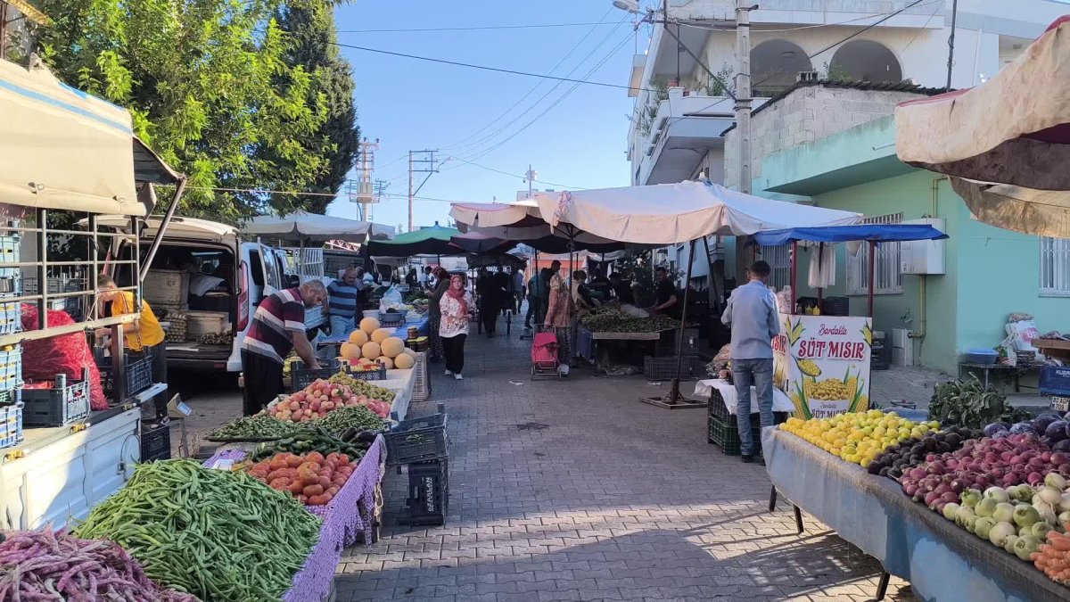 Pazara yansıyor: Vatandaş lahanayı çeyrek alıyor