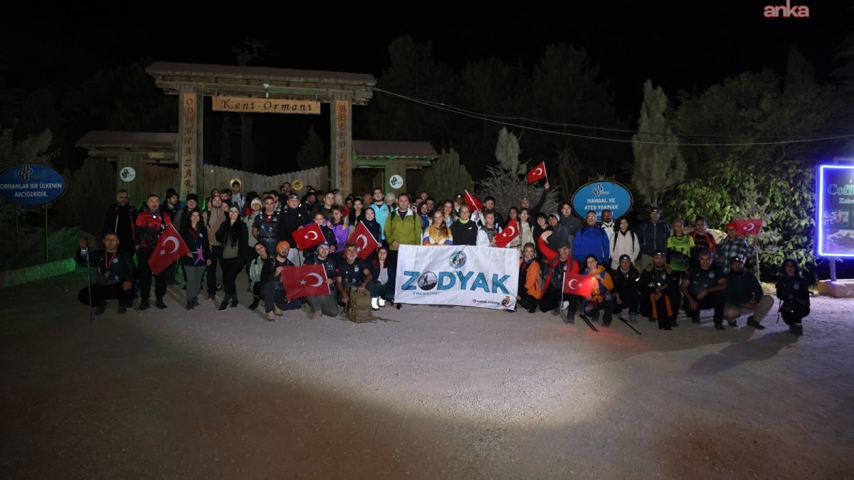 Eskişehir'de Avrupa Hareketlilik Haftası'nda keyifli gece yürüyüşü