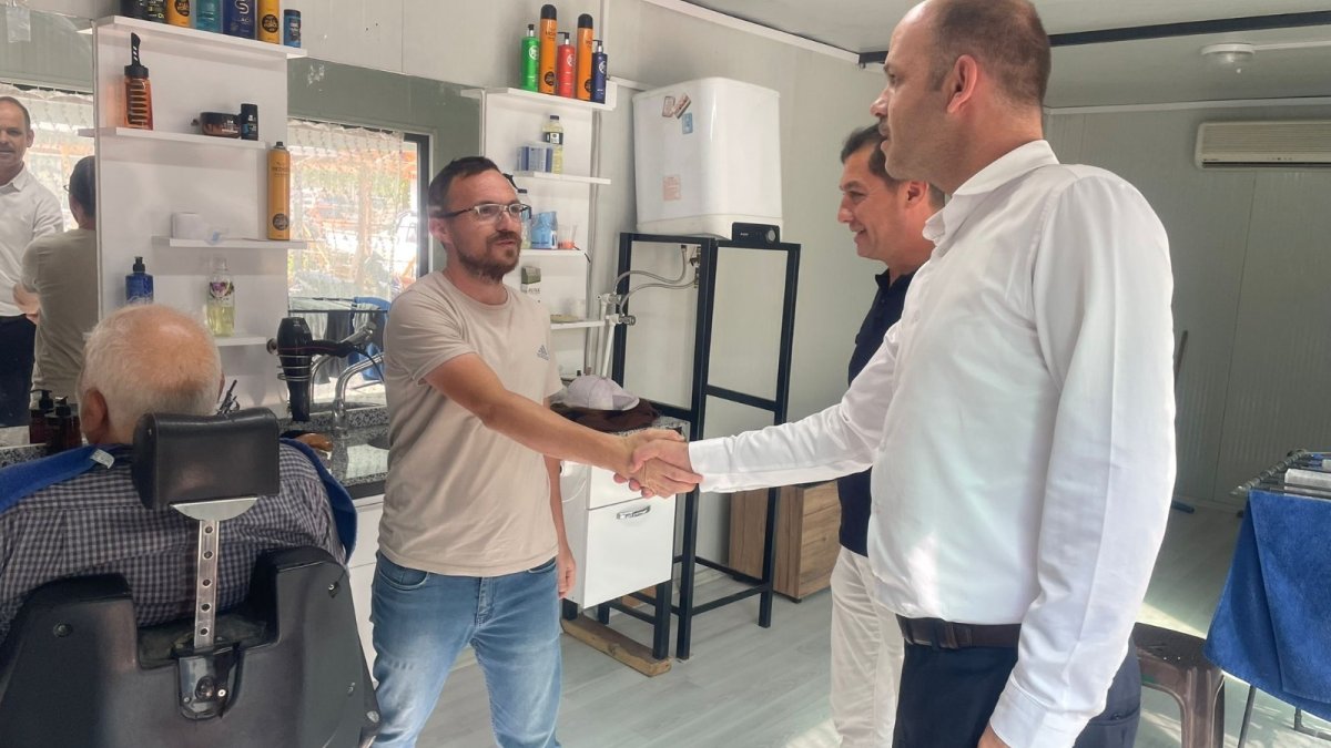 Sındırgı esnafına büyük destek devam ediyor