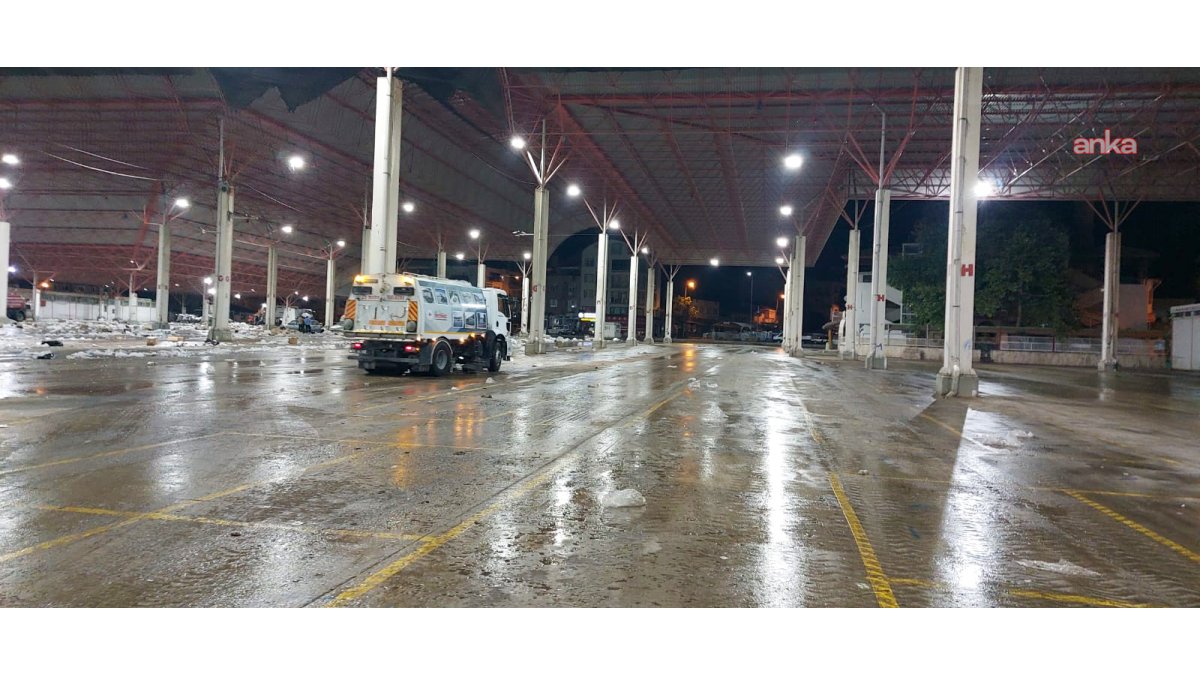 Burdur'da festival sonrası temizlik seferberliği