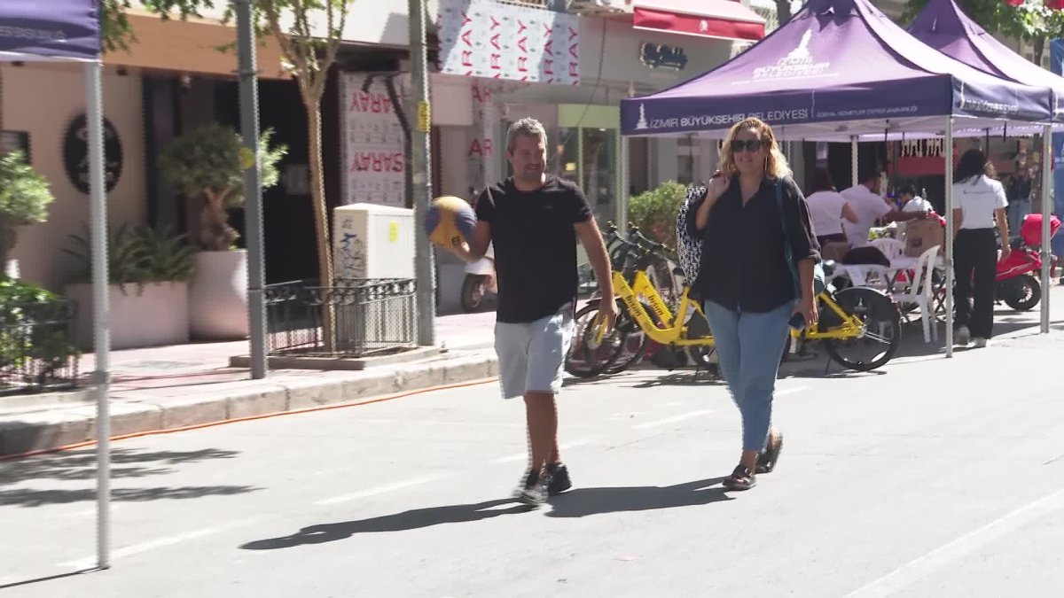 İzmir'de otomobilsiz yaşam coşkusu baş döndürüyor