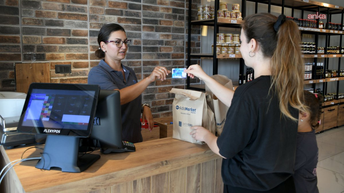 Kuşadası Belediyesi kadın kooperatiflerini destekliyor