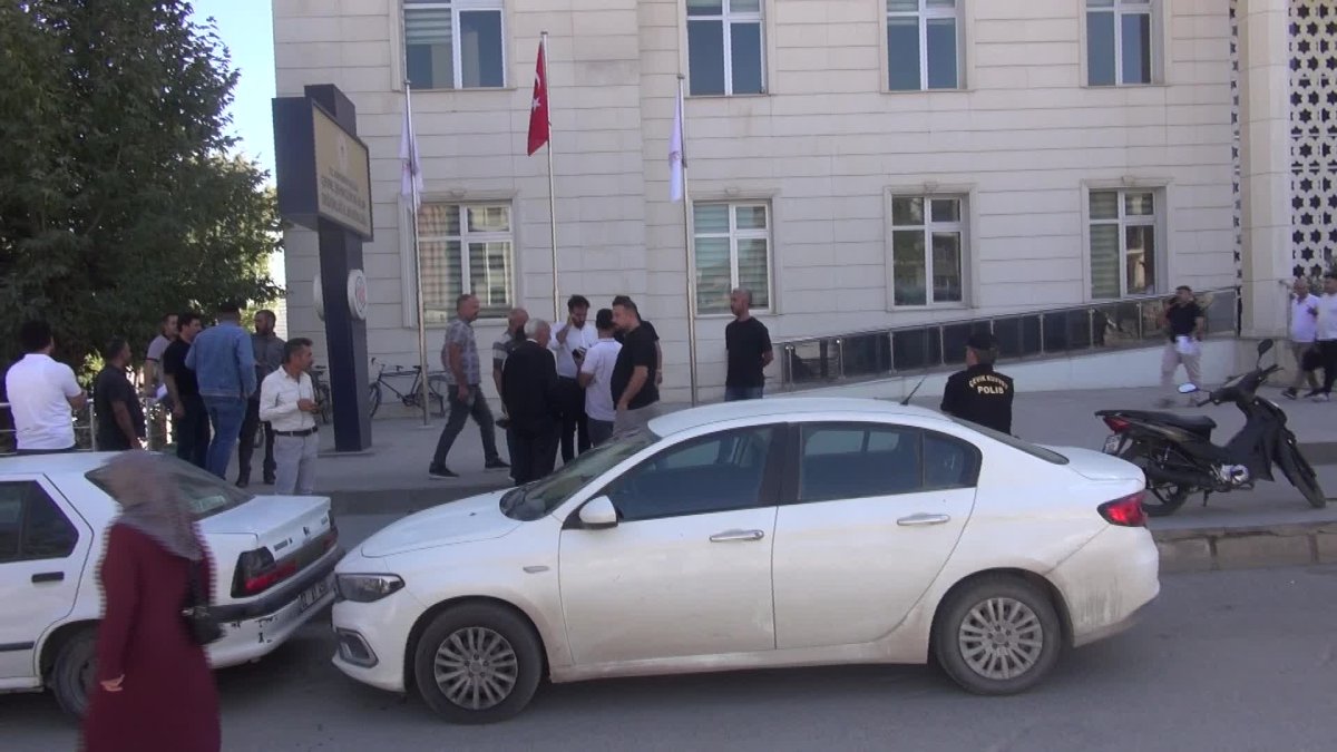 Adıyaman'da inşaat işçileri kölelik koşullarını protesto etti