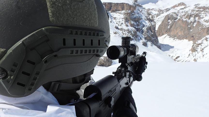 Saldırı hazırlığındaki teröristler vuruldu