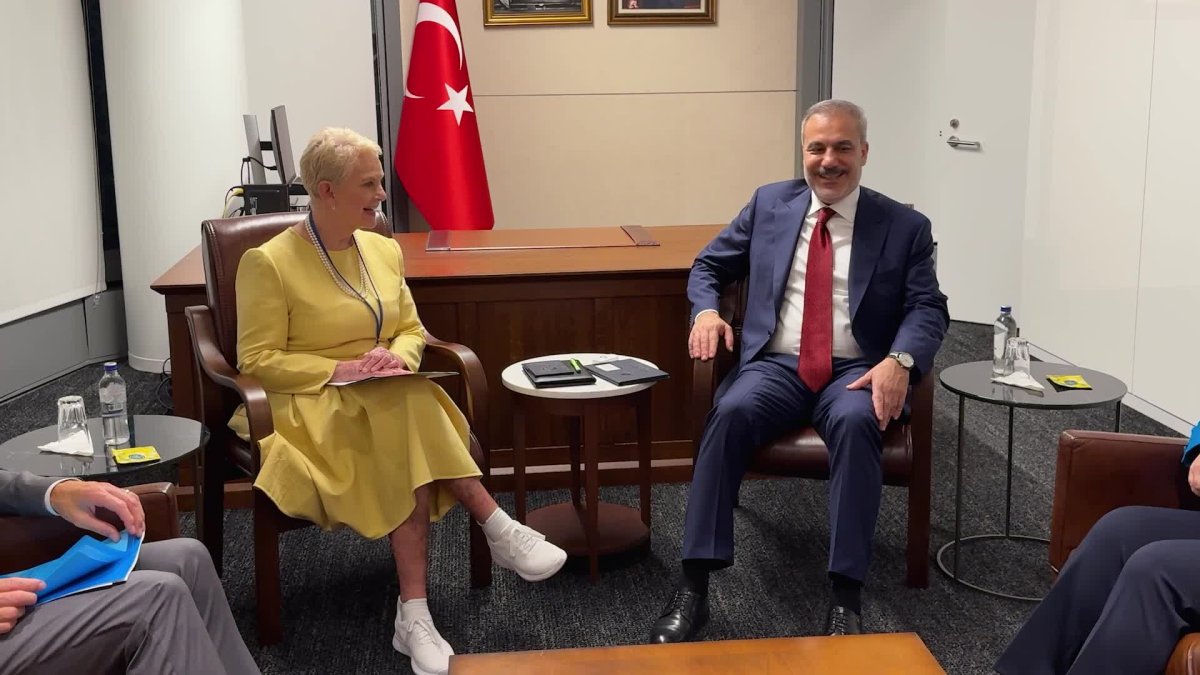 Fidan, BM Gıda Programı Direktörü Cindy McCain ile görüştü