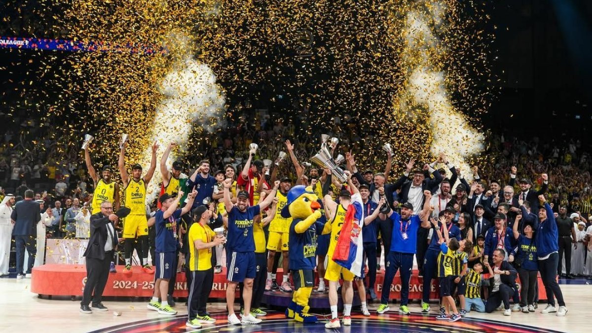 Fenerbahçe Beko tarih yazdı, Cumhurbaşkanlığı Kupası onların!